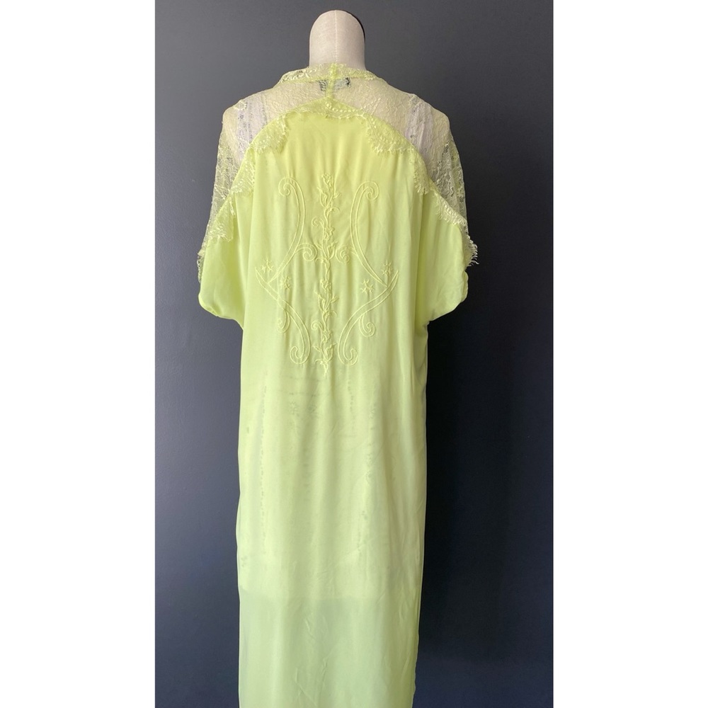 CLOSET CLOSING ASTR Lime Green Lace Swim Coverup Kimono